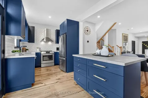 62 Moore Crescent Hamilton ON L9G 4Z6