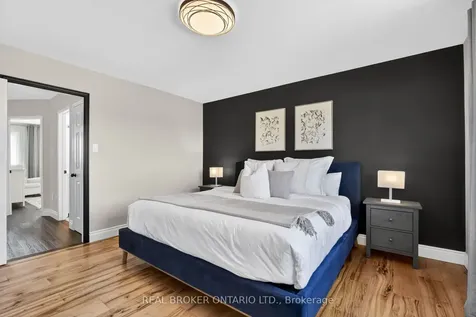 62 Moore Crescent Hamilton ON L9G 4Z6