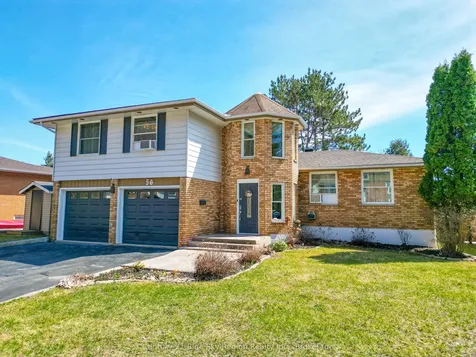 56 Kathryn Crescent North Bay ON P1B 8P4