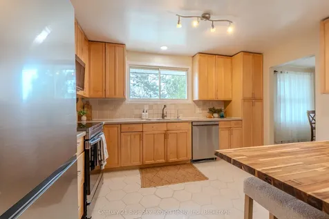 56 Kathryn Crescent North Bay ON P1B 8P4