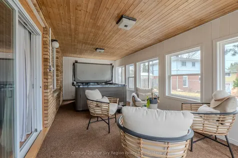 56 Kathryn Crescent North Bay ON P1B 8P4