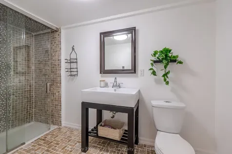 56 Kathryn Crescent North Bay ON P1B 8P4