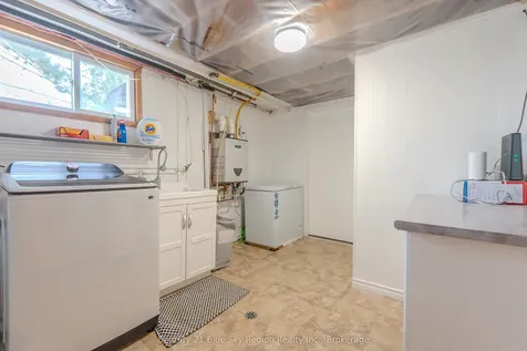 56 Kathryn Crescent North Bay ON P1B 8P4