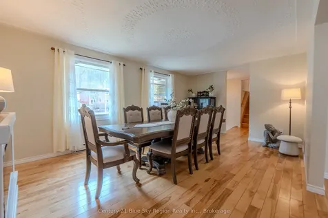 56 Kathryn Crescent North Bay ON P1B 8P4