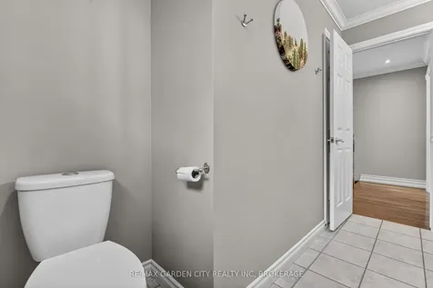 734 Brigadoon Drive Hamilton ON L9C 7S2