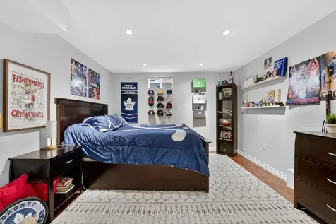 734 Brigadoon Drive Hamilton ON L9C 7S2