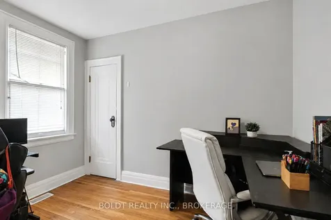 63 Permilla Street St. Catharines ON L2S 2G4