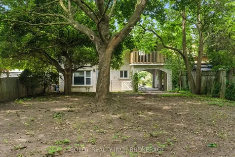 63 Permilla Street St. Catharines ON L2S 2G4