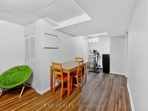 6328 Gore Street Niagara Falls ON L2J 1X8
