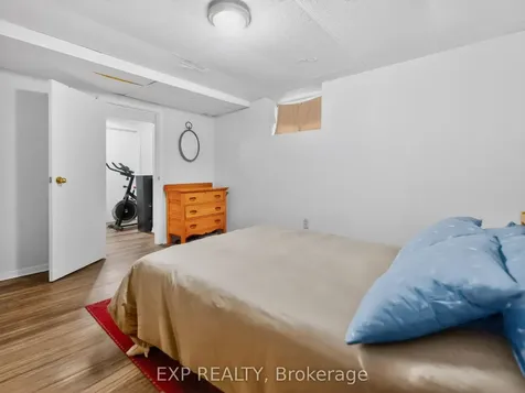 6328 Gore Street Niagara Falls ON L2J 1X8