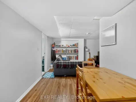6328 Gore Street Niagara Falls ON L2J 1X8