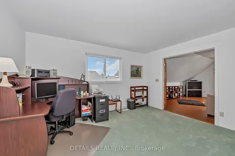 1020 Ambleside Crescent Kingston ON K7P 2B3
