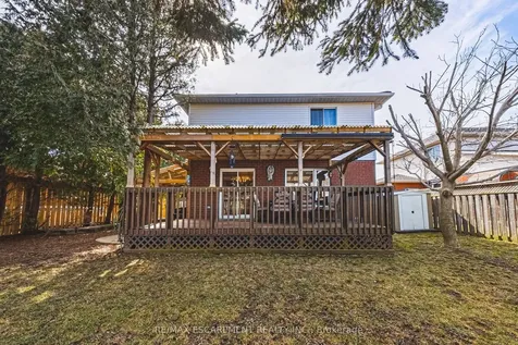 110 Highbury Drive Hamilton ON L8J 3P4