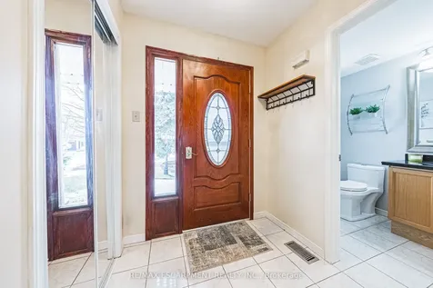 110 Highbury Drive Hamilton ON L8J 3P4