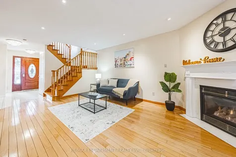110 Highbury Drive Hamilton ON L8J 3P4