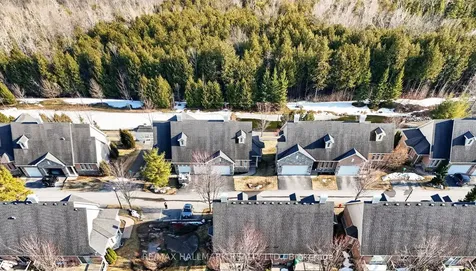 86 Village Crescent Peterborough ON K9J 8S7