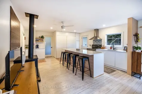 5139 Halstead Beach Road 275 Road Hamilton Township ON K0L 1E0