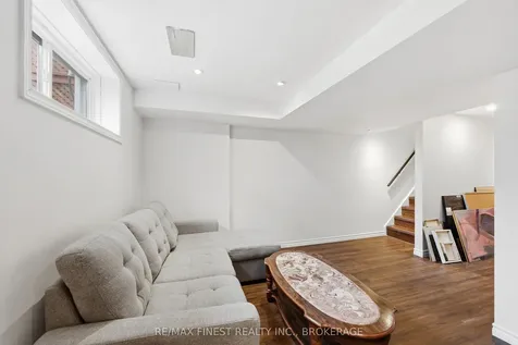 2189 Swanfield Street Kingston ON K7M 0A9