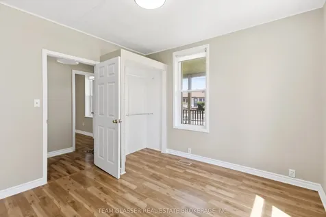 208 Ellor Street Strathroy-caradoc ON N7G 2L3