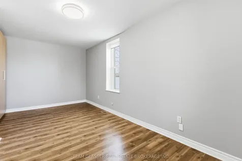 208 Ellor Street Strathroy-caradoc ON N7G 2L3
