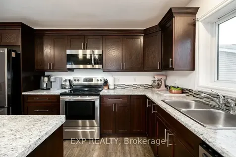 102 Davis Street E Quinte West ON K8V 4L1