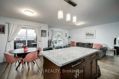 102 Davis Street E Quinte West ON K8V 4L1