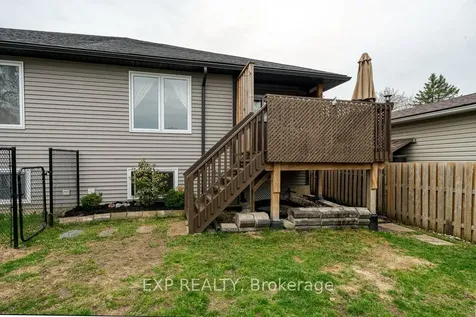 102 Davis Street E Quinte West ON K8V 4L1
