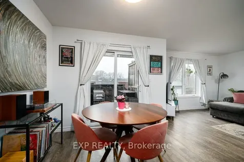 102 Davis Street E Quinte West ON K8V 4L1