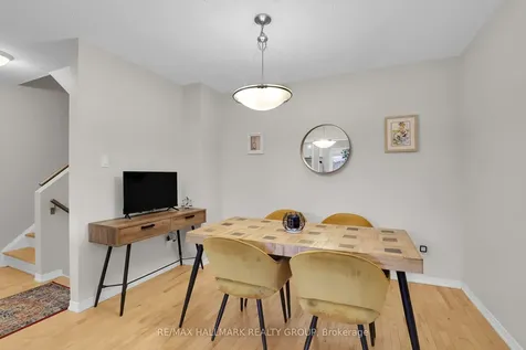 55 Bering Court Kanata ON K2L 2B8