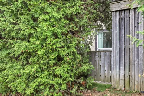 55 Bering Court Kanata ON K2L 2B8