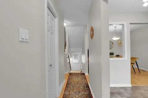 55 Bering Court Kanata ON K2L 2B8