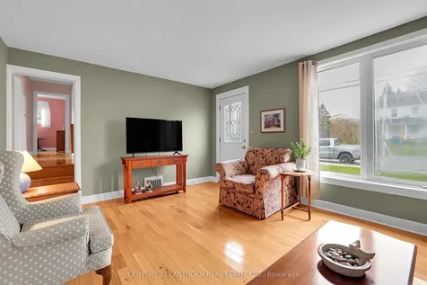 229 St Lawrence Street W Centre Hastings ON K0K 2K0