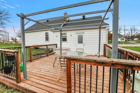 229 St Lawrence Street W Centre Hastings ON K0K 2K0