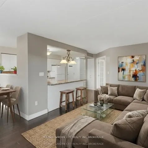 4658 Drummond Road Niagara Falls ON L2E 7E1