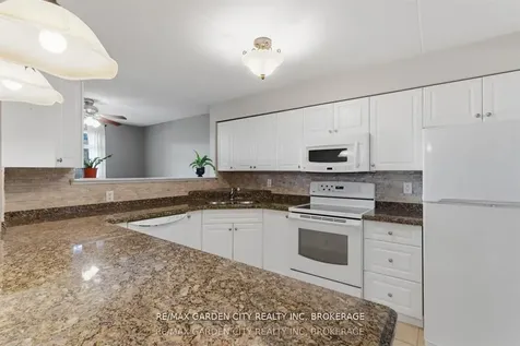 4658 Drummond Road Niagara Falls ON L2E 7E1