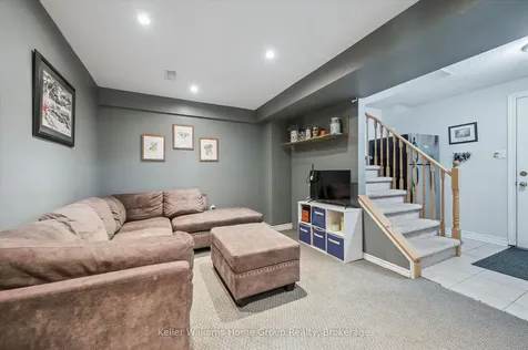 457 St Andrew Street E Centre Wellington ON N1M 1R4