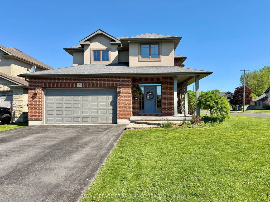 2 Meagher Place Belleville ON K8P 0A4