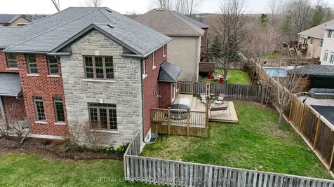 2 Meagher Place Belleville ON K8P 0A4