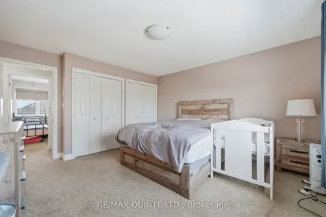 47 Hanover Court Belleville ON K8N 0B1