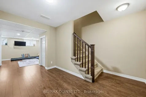 47 Hanover Court Belleville ON K8N 0B1