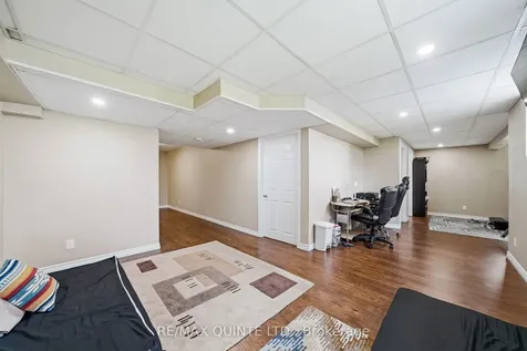 47 Hanover Court Belleville ON K8N 0B1
