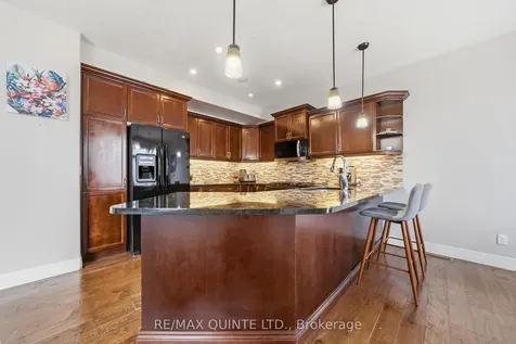 47 Hanover Court Belleville ON K8N 0B1