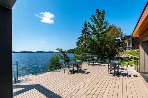 727 Grandview Drive Huntsville ON P1H 2J5