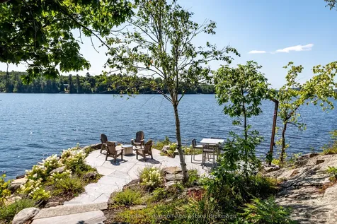 727 Grandview Drive Huntsville ON P1H 2J5