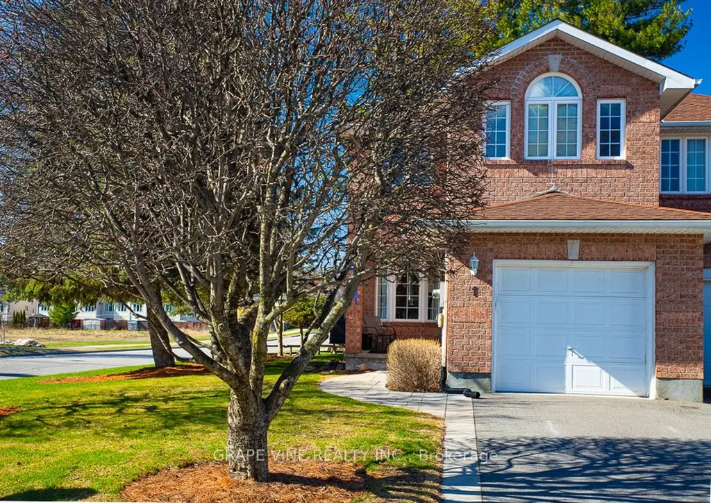 1 Newcastle Avenue Kanata ON K2K 2R2