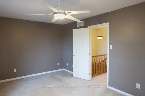1 Newcastle Avenue Kanata ON K2K 2R2