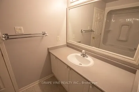1 Newcastle Avenue Kanata ON K2K 2R2