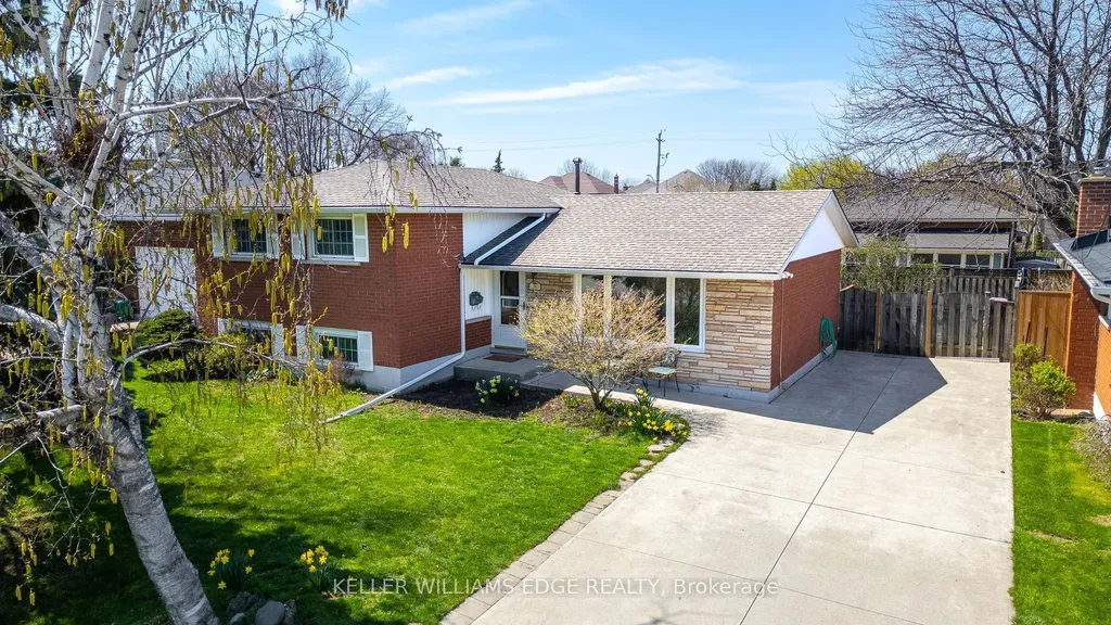 156 Lakeside Drive Grimsby ON L3M 2L5