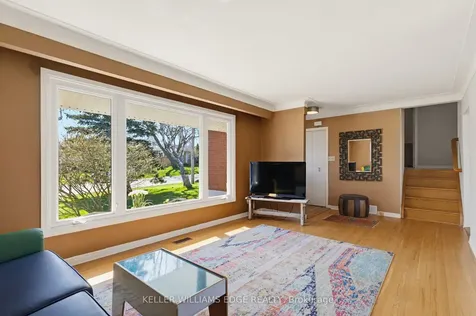 156 Lakeside Drive Grimsby ON L3M 2L5