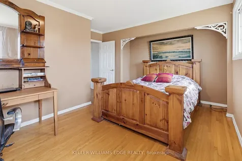 156 Lakeside Drive Grimsby ON L3M 2L5